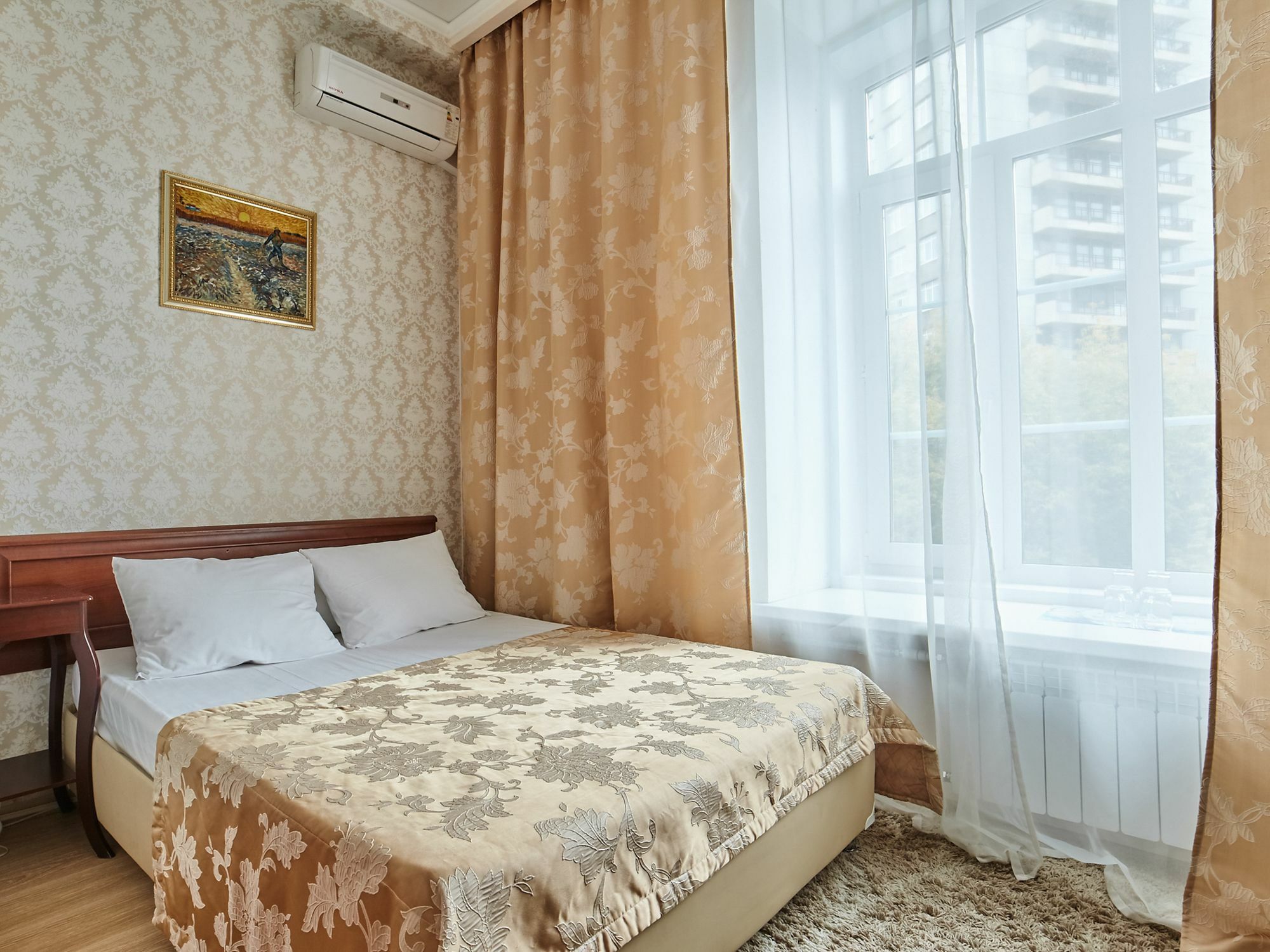 Hotel Bonjour At Kazakova Moscovo Exterior foto